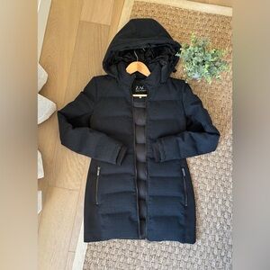 Zac Posen Blue and Black Textured Puffer Jacket - Small